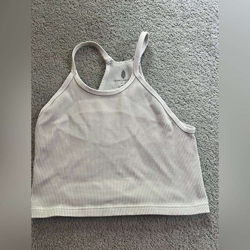 Happiness runs cropped tank